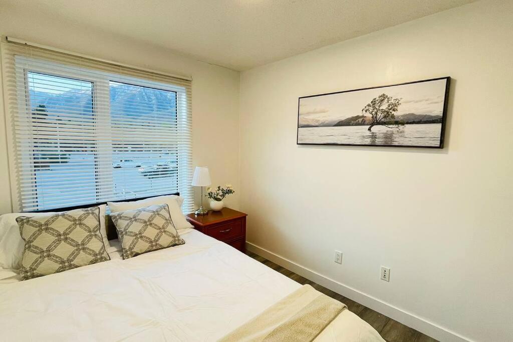 Unit #204 Cozy Mountain View 2Br In Canmore Downtown Ngoại thất bức ảnh